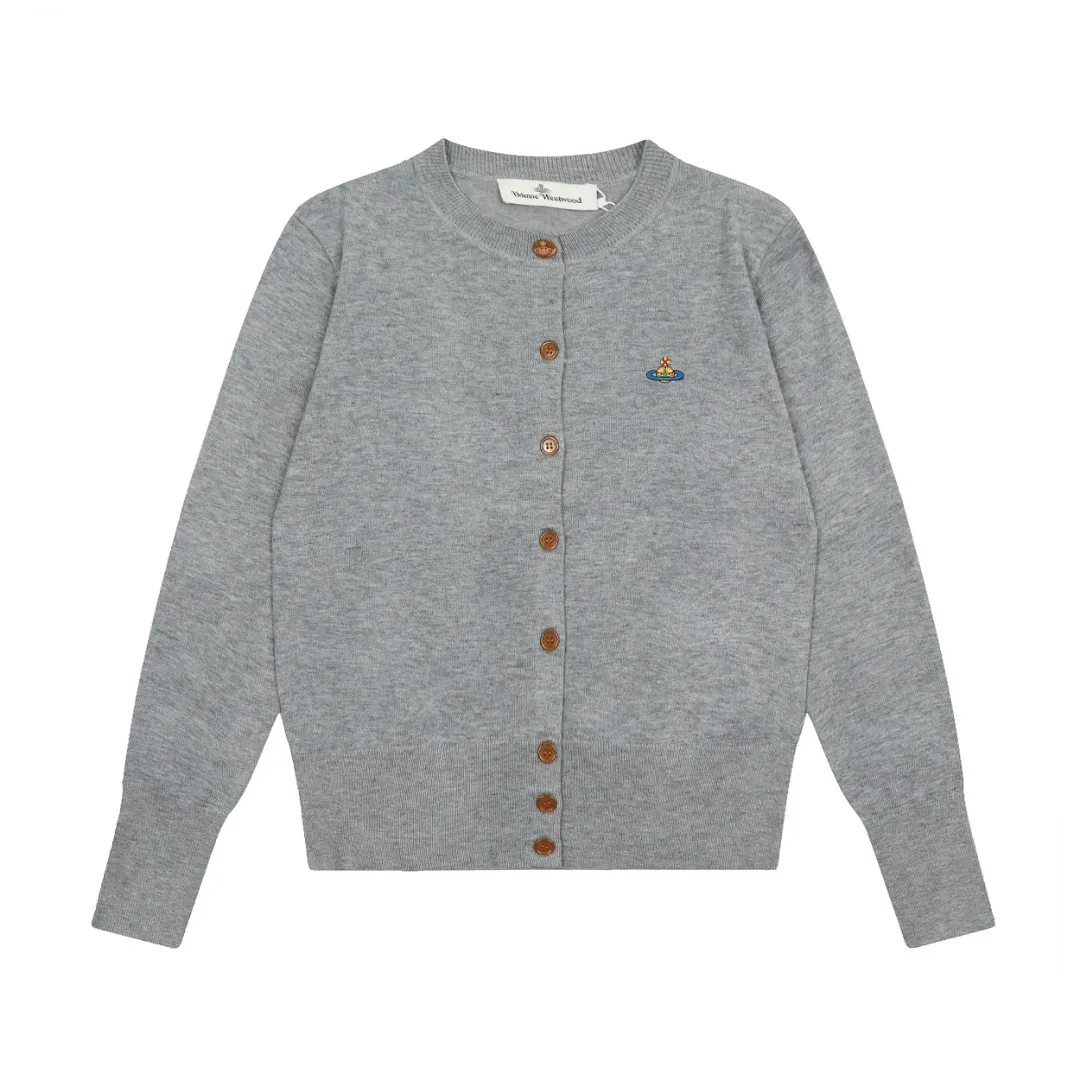 vivienne west wood Vivienne Saturn Classic Knitted Sweater Wool Cardigan 2023FW Latest Model Exclusive and Highest Quality on the Whole Network Order with Confidence - 🧩15% Merino Cotton Wool 85% Wool Blended 🧩Correct Italian 🇮🇹100% Wool Washed Wheat Logo 🧩Original Purchase True Model Opening 🧩Original Purchase Records and Comparison Charts Can Be Provided Order with Confidence 🧩Customized laser translucent buttons, the texture is clean and clear, completely restored 🧩Instant sale of all Taobao 300+ versions. Purchasing quality, full of quality, definitely not a copywriter, a real good product, the actual product is far beyond the budget. Size: S -M- L Color: black, cream apricot, coffee, gray, fluorescent green, blue